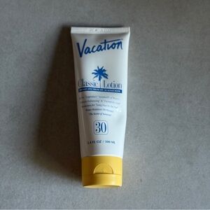 Vacation Classic Lotion SPF 30 Sunscreen